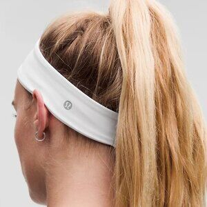 LULULEMON Women’s Luxtreme White Training Headband ONE SIZE